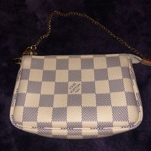 Louis Vuitton Mini Pochette Damier azur
